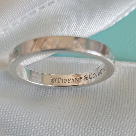 Retired I love you band ring - Picture 4 of 8